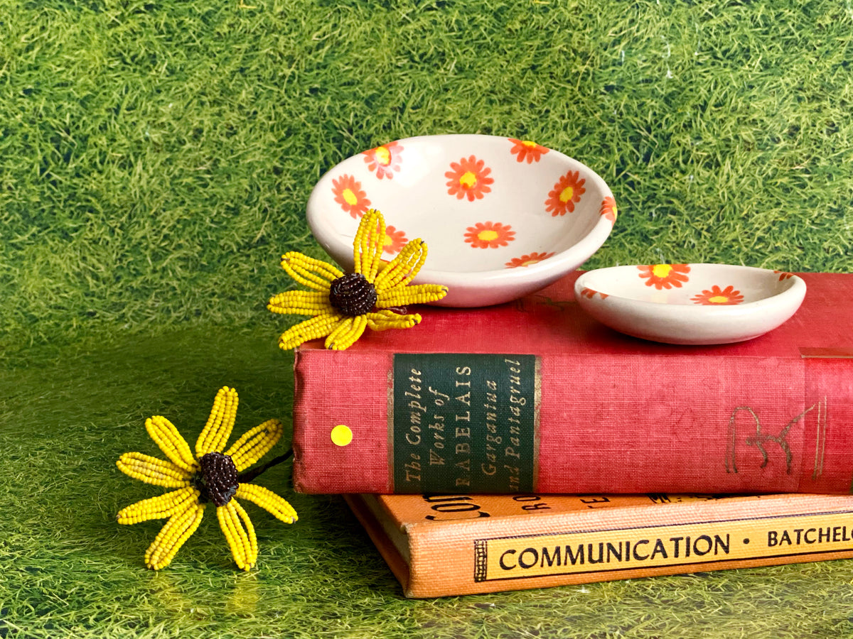 Pre-Order: Trinket Ring Dish - "Daisy" Flower Pattern - Orange