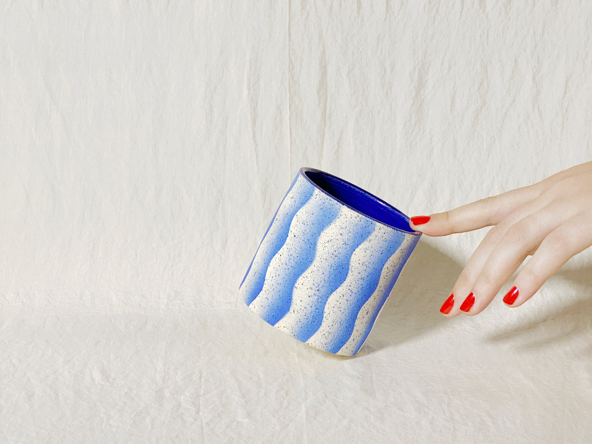 Wavy Cup - Large Pattern - Blue