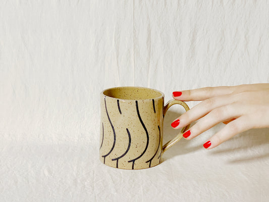 Butt Mug (Right)