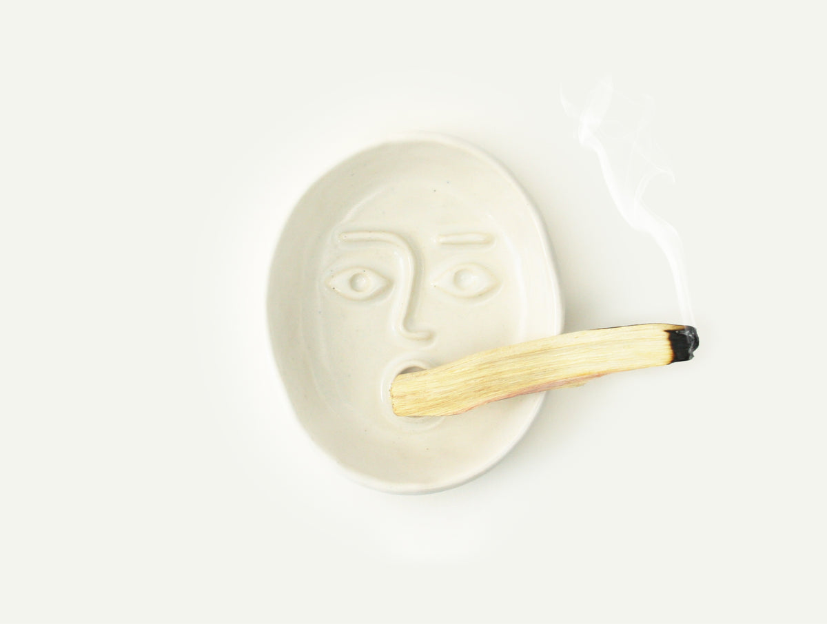 Ceramic Face Dish nº1 / Incense Holder / Soap or Ring Dish