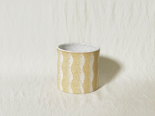 Wavy Cup - Large Pattern - White