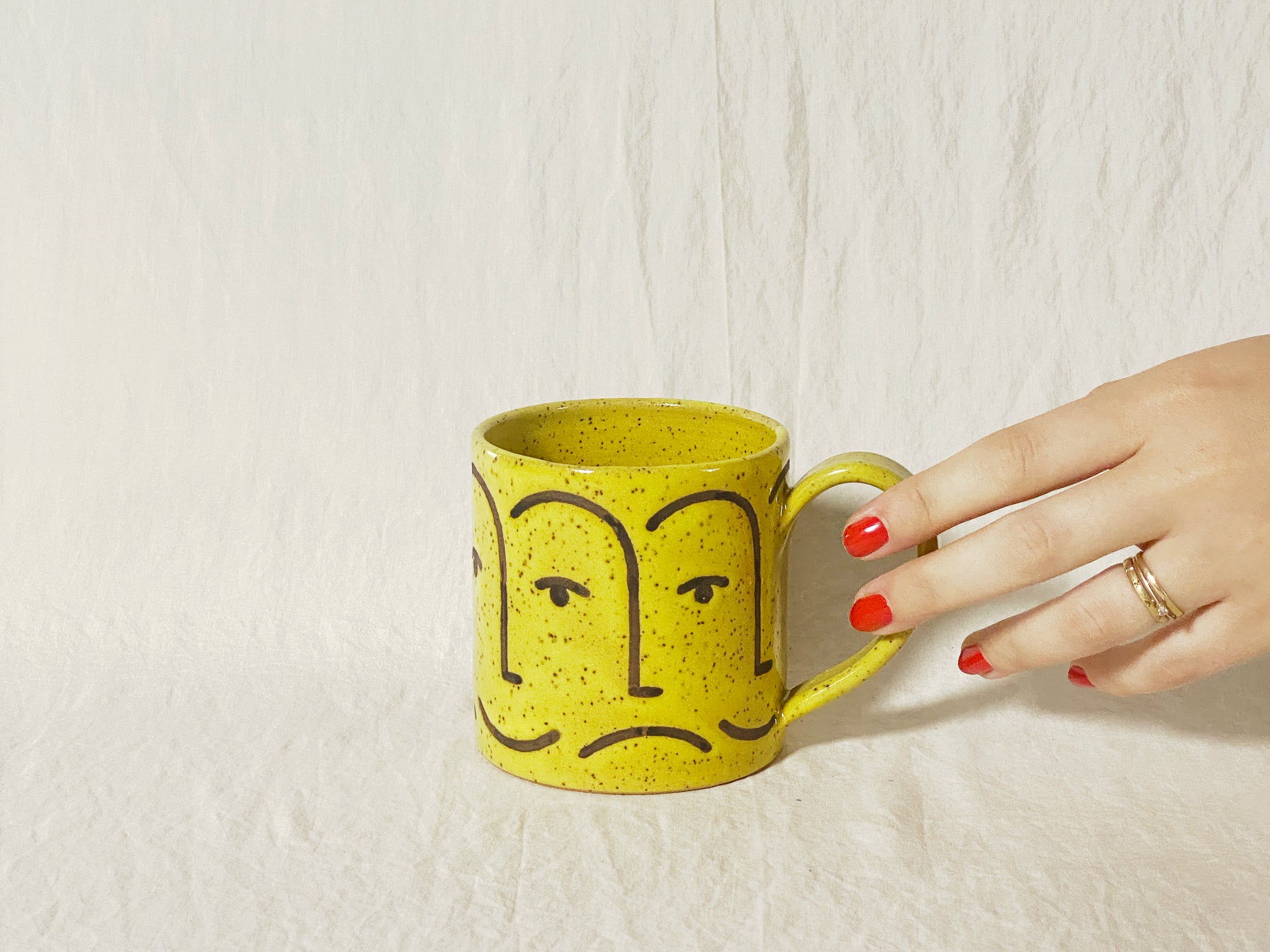 "Mood" Mug - Yellow