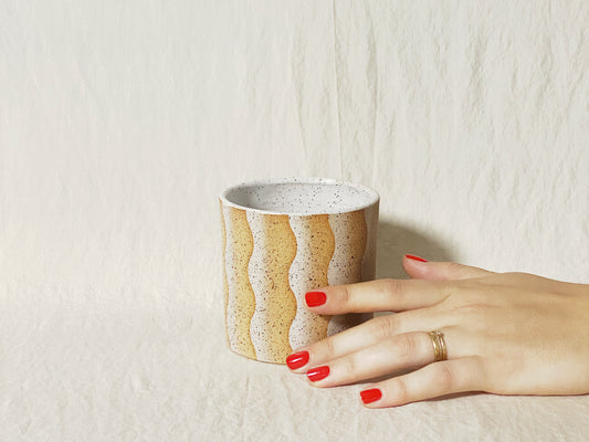 (SECOND) Wavy Cup - Large Pattern - White