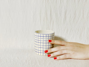 Gridlines - Medium Blue