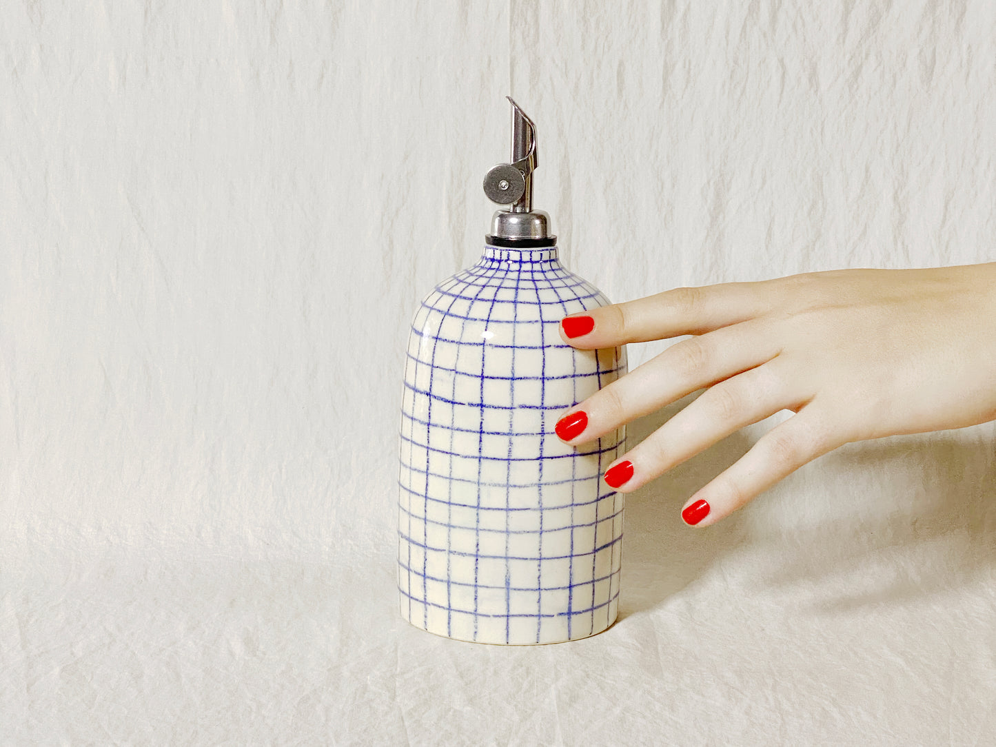 Oil Cruet/Dispenser - Gridlines (17)