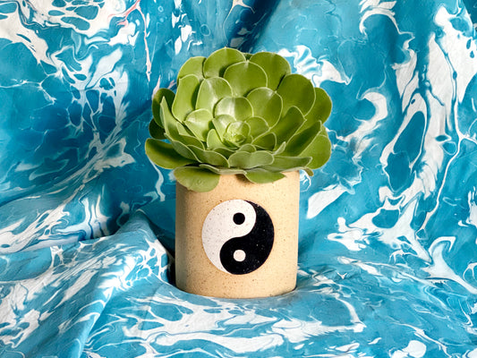 Pre-Order: Yin Yang Planter / Pot